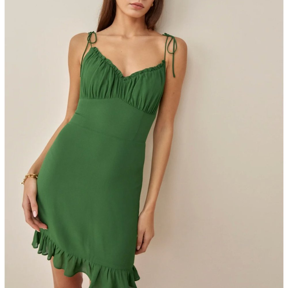🟩 🟩 Reformation Esther Dress - Kelly Green